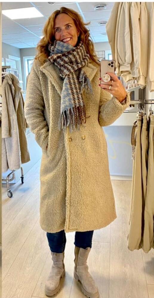 Tiffany Fur Coat, Teddy Fur